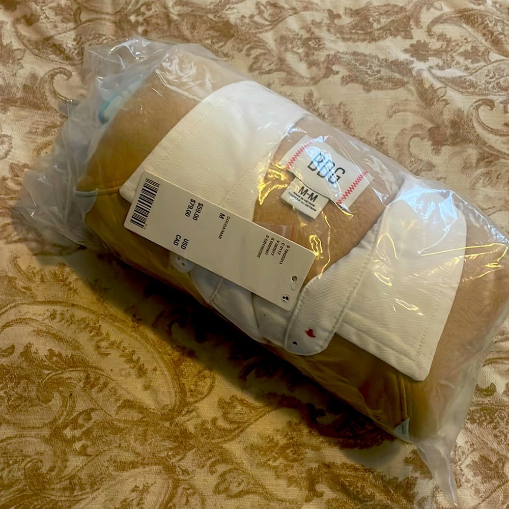 Brand new, urban outfitters top!